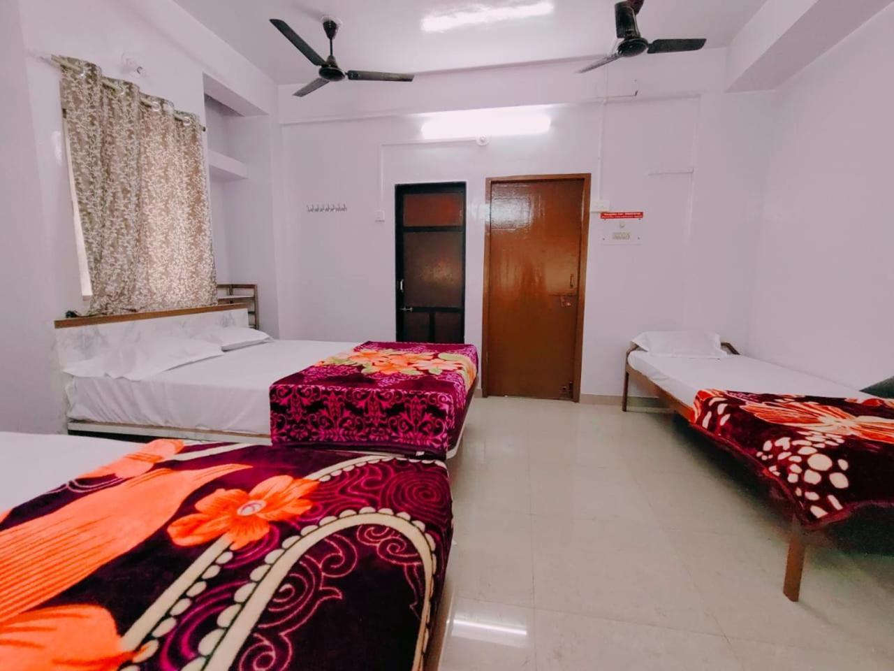 Guest house Satyam Pune