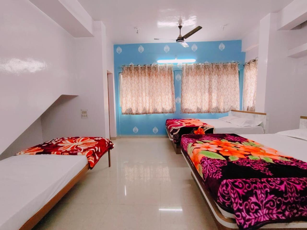 Guest house Satyam *