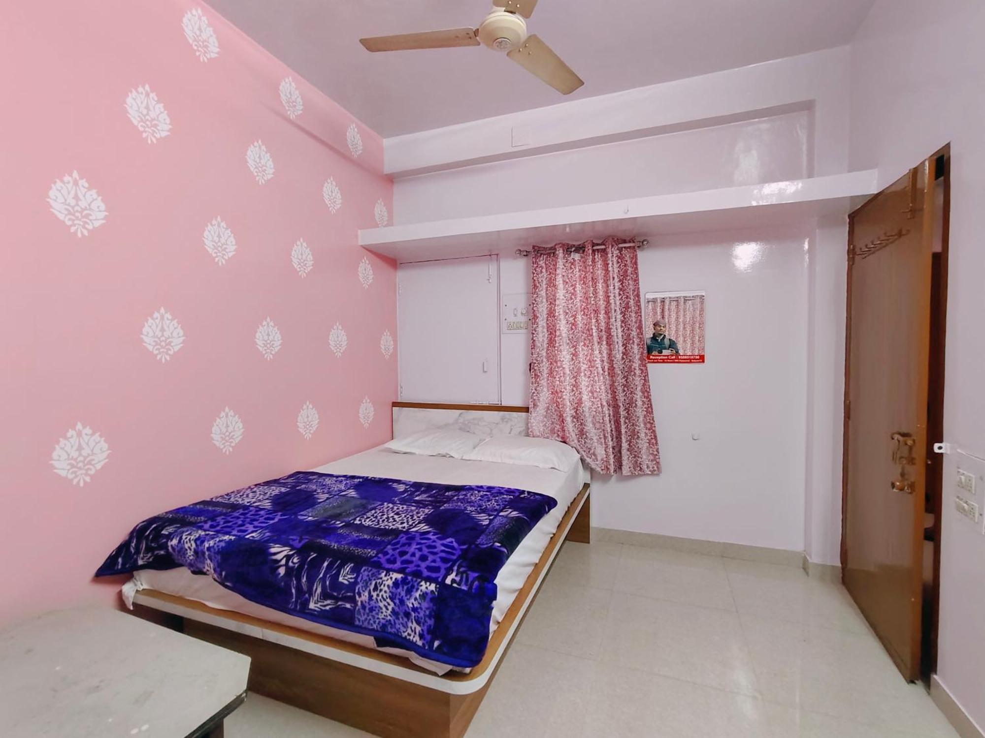 Satyam Guest house Pune